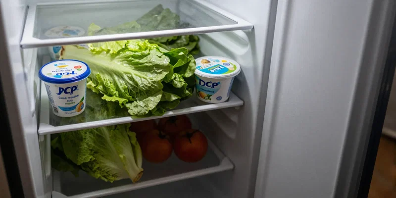 How to Create a Weekly Shopping List That Prevents Overbuying and Spoilage