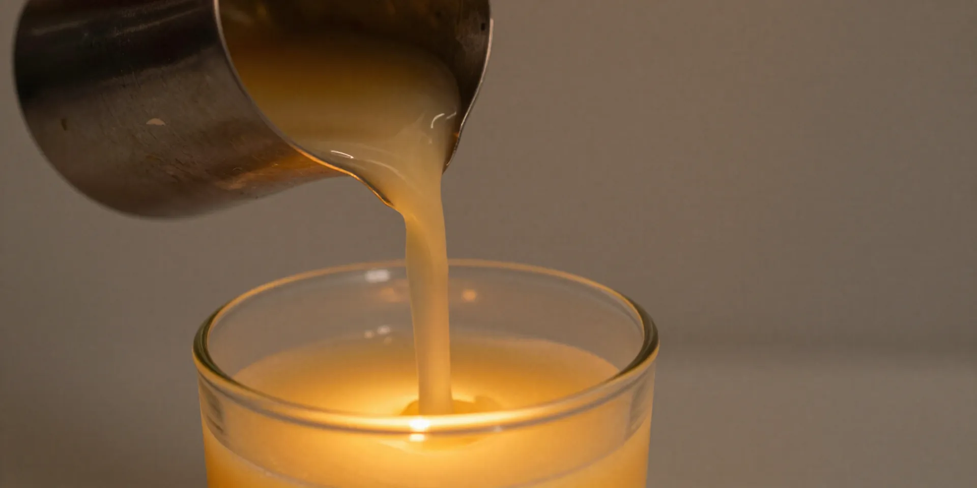Can You Mix Soy Wax with Coconut Wax? Beginner Pros and Cons
