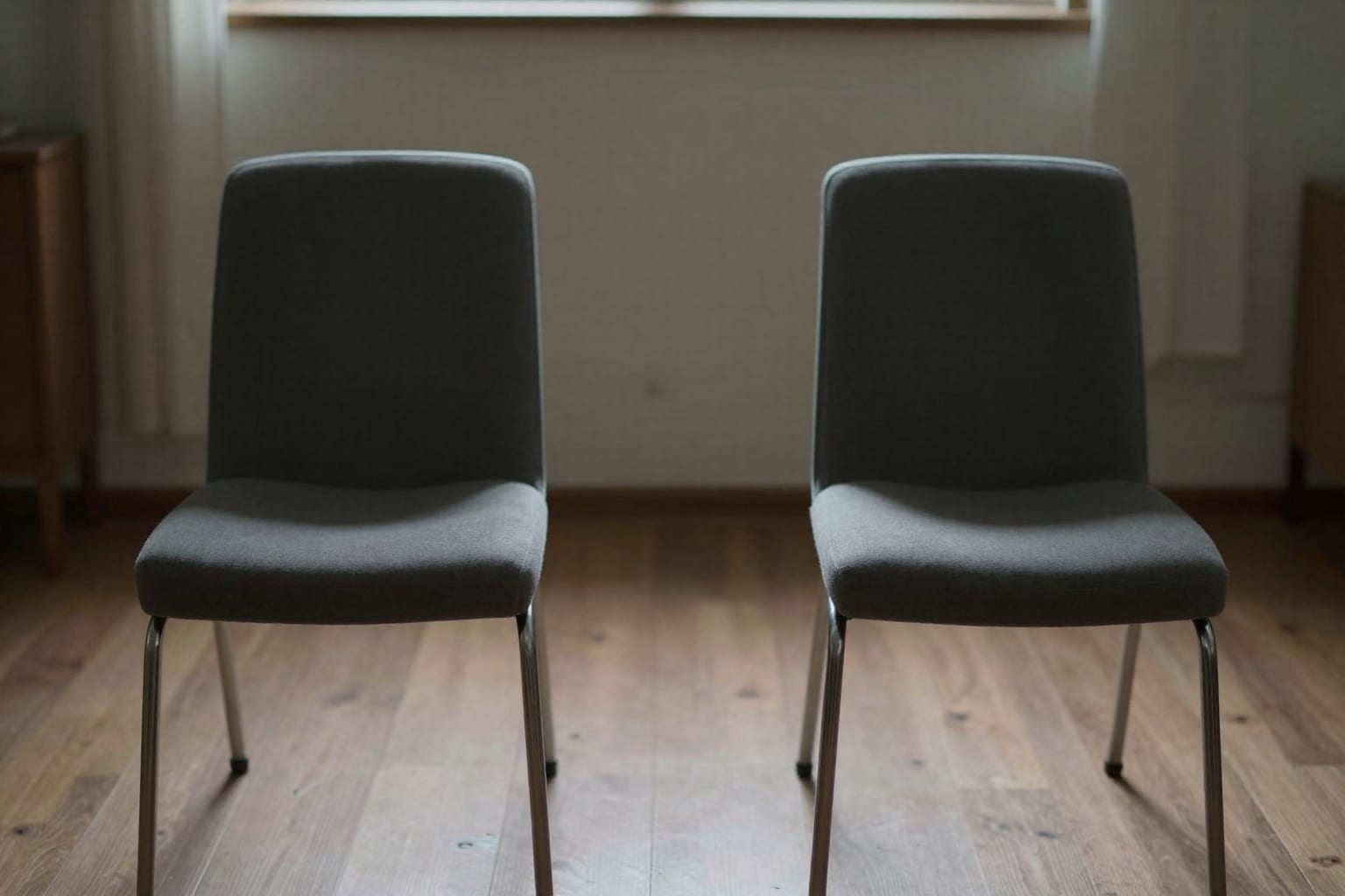 How to Be There for Someone Without Making It About You (7 Rules)